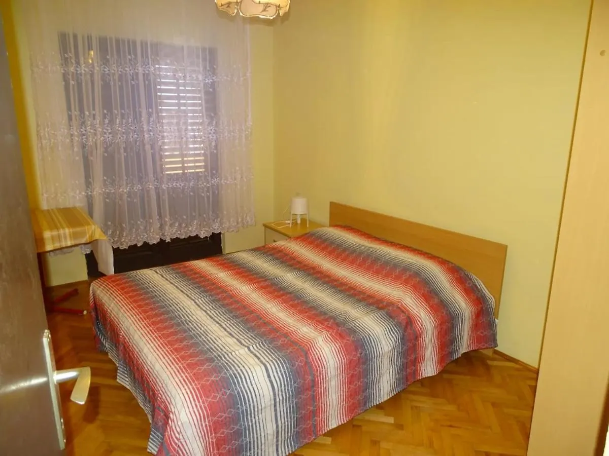Zana Apartments Stan Trigraci