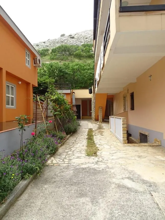 Zana Apartments Stan Trigraci