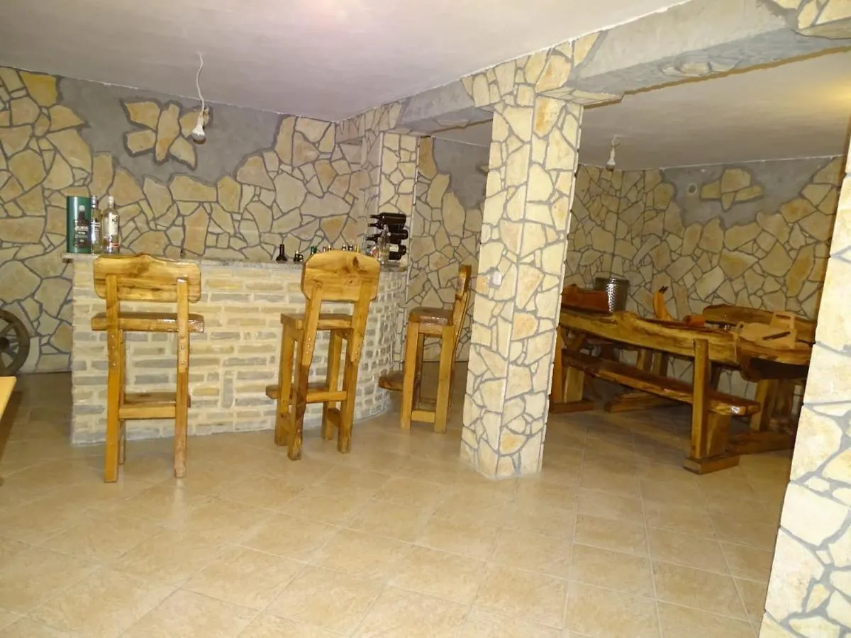 Zana Apartments Stan Trigraci Croatia